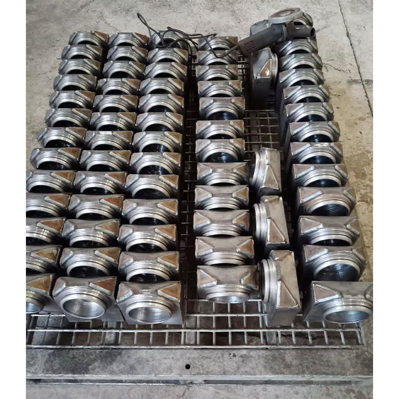 How can mechanical components like bearing seat customization reduce operating temperatures and prevent overheating failure through effective heat dissipation?