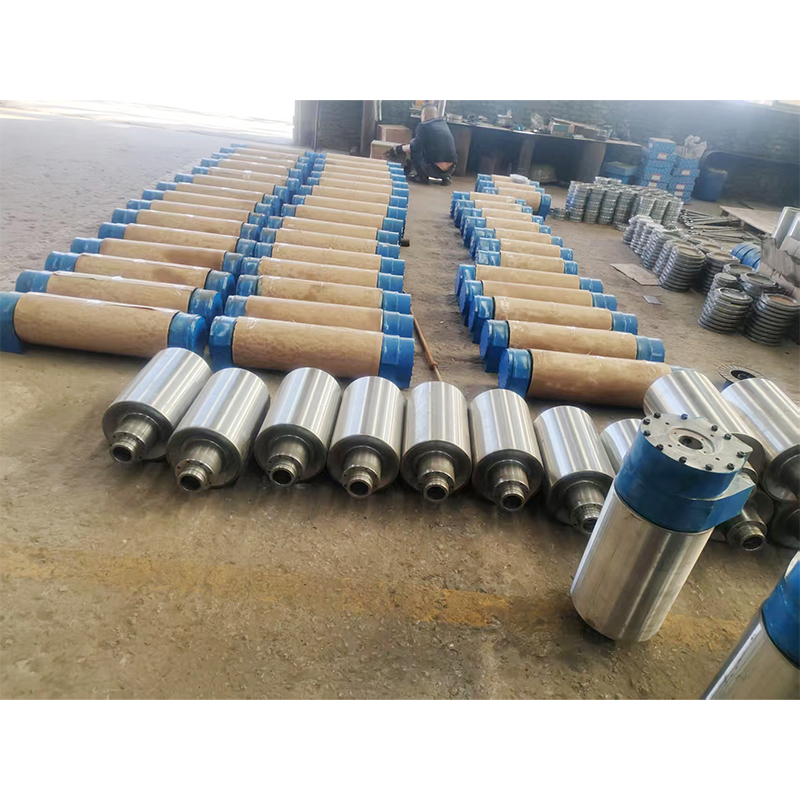 What impact does the failure of the tensioning device of a continuous casting roller table mechanical component have on transmission synchronization?